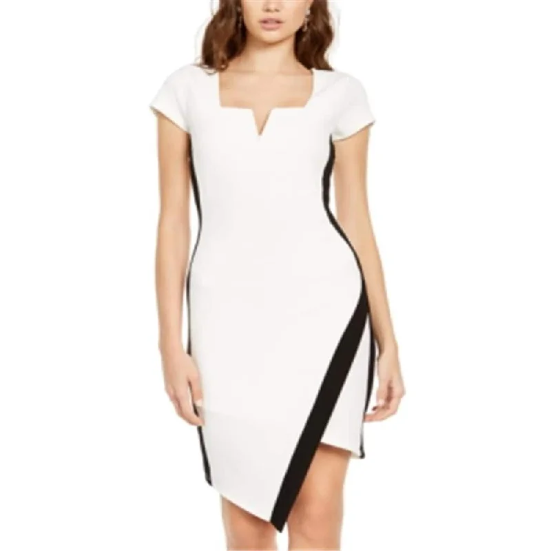 Almost Famous Junior's Notch Neck Bodycon Dress White Size S