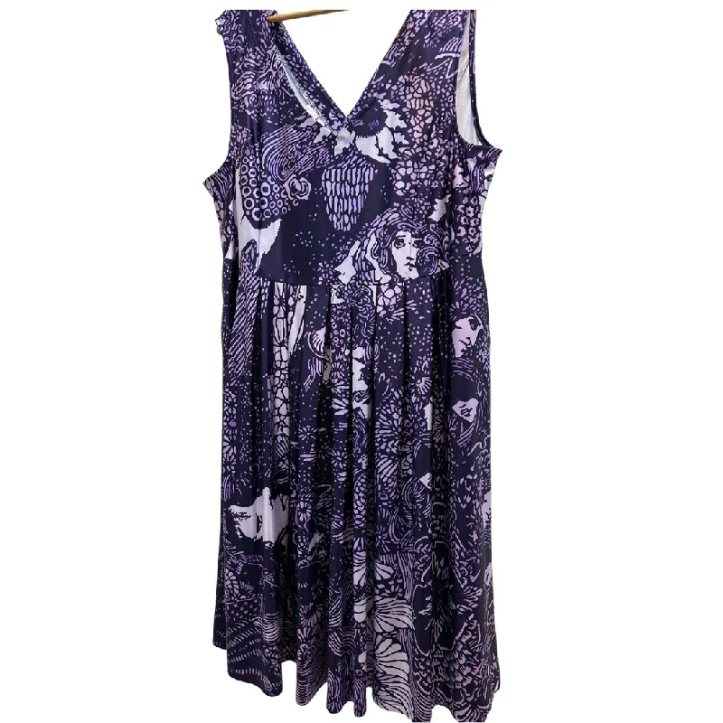 Vee Sleeveless Purple Poe Print