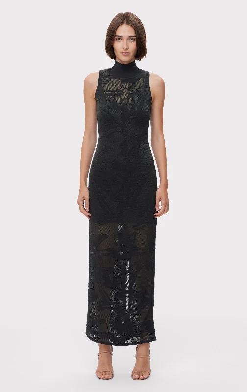 SHEER JACQUARD S/L GOWN